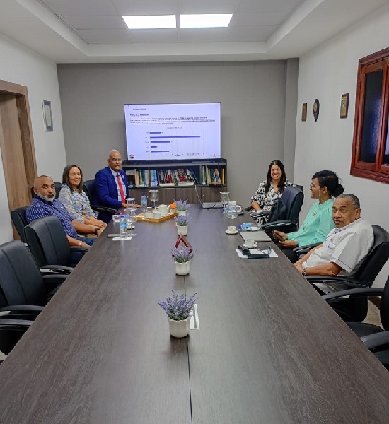 Hermandad recibe informe de ASISTENSIS sobre Operación Bienestar y operativo médico realizado en Pedro Brand